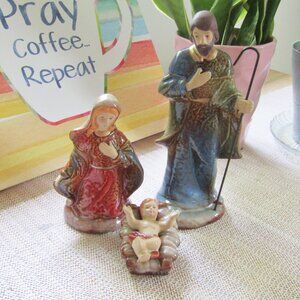 2011 Avon 3 pc. Nativity Set Joeseph, Mary, Baby Jesus